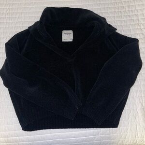 Abercrombie & Fitch Women's Black V-Neck Sweater